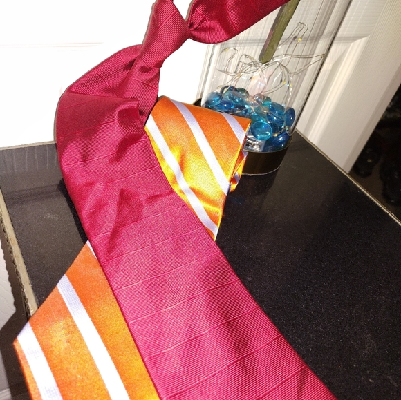 MEN'S TIES By TOMMY HILFIGER - Picture 3 of 4